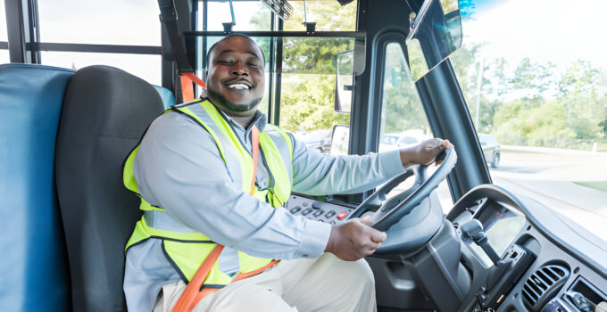 $25/hr Bus Driving Jobs with Visas in Miami, US