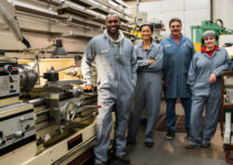 Factory Worker Jobs in Illinois – Earn $20/hour