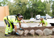 Landscaping Laborer Jobs with Visa in Florida, US – Earn Up to $1000 per Week