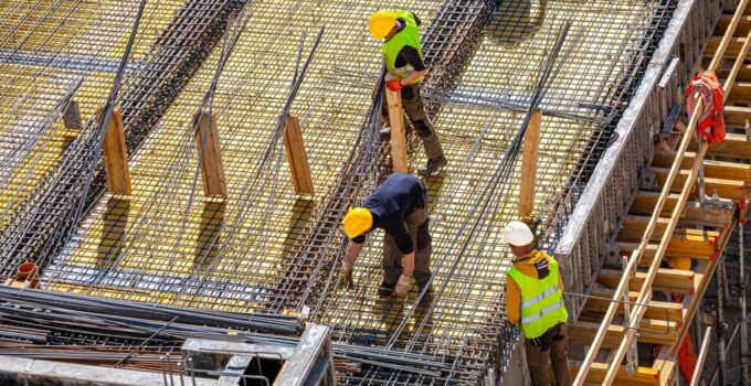 Earn $20/Hour as a Construction Worker in Australia with Visa Sponsorships