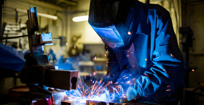 Welder Jobs in New Zealand with Visa Sponsorships – Salaries Up to $65,000/Year